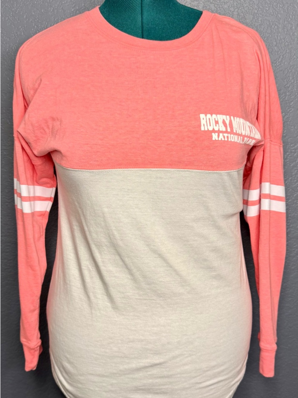 Rocky Mountain National Park Long Sleeve Tee Pink Cream Colorblock Size L RMNP‎
